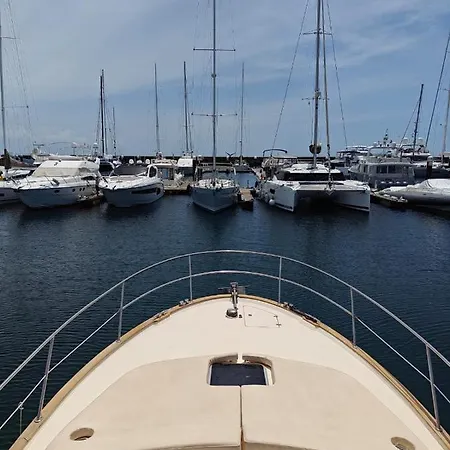 Botel Seacascais, Lda