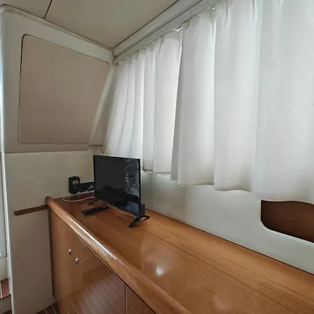 Seacascais, Lda Botel